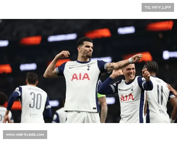 英超球队财务现状：热刺盈利领跑，切尔西亏损12亿镑